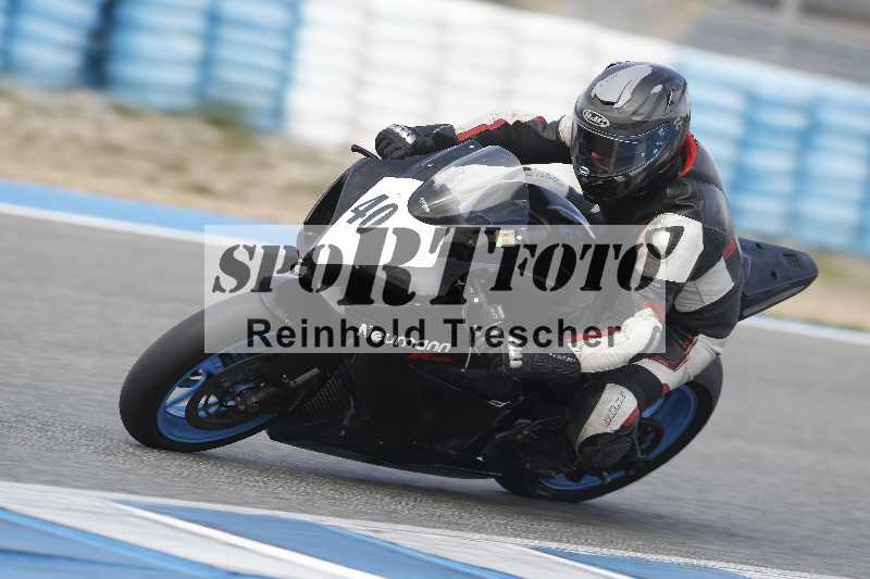 /Archiv-2024/01 26.-28.01.2024 Moto Center Thun Jerez/Gruppe gruen-green/40